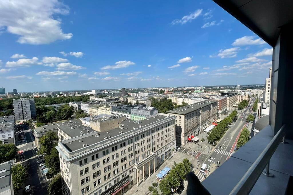 Ferienwohnung Orange 2 2Xmetro Fast Wifi 50'Tv Netflix Hbo Appletv+ Panorama Warschau Exterior foto